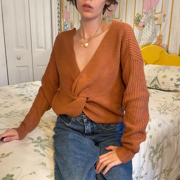 SOFT knitted knot long sleeve plunge sweater! - Picture 2 of 11